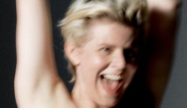 Robyn: “Sexistential” / “Talk to Me” Track Review