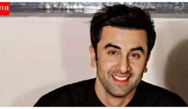 When Rishi Kapoor stopped Ranbir Kapoor’s pocket money | Hindi Movie News