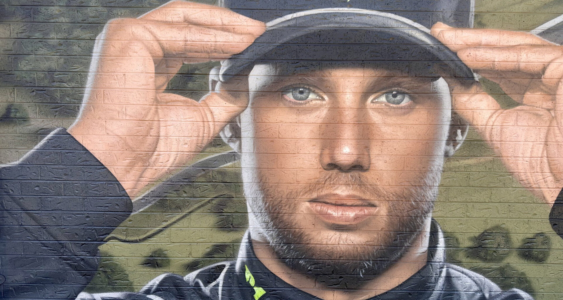 Supercars news: Cam Waters mural appears in Bathurst