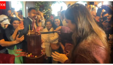 Deepika Padukone celebrates birthday with fans; cuts cake to 'Om Shanti Om' song 'Ankhon Mein Teri' - WATCH |
