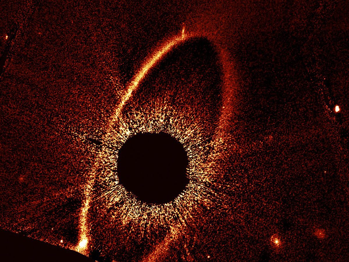 Hubble Space Telescope image showing the debris ring and dust clouds cs1 and cs2 around the star Fomalhaut. Credit: NASA, ESA, P. Kalas (UC Berkeley), J. DePasquale (STScI)