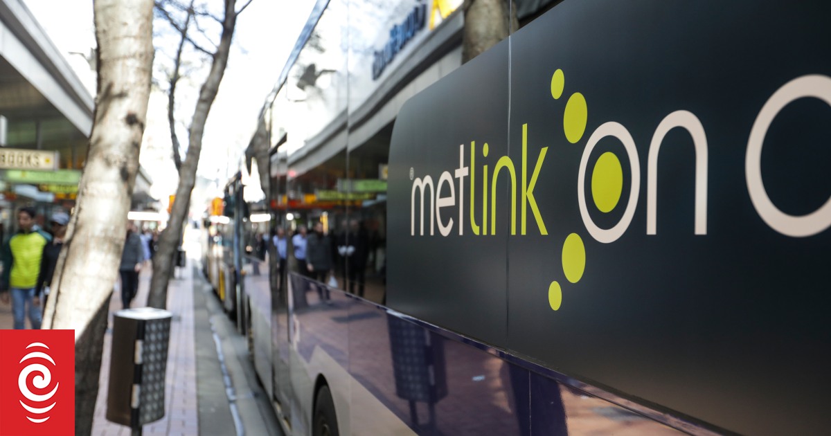 'Shambles': Metlink troubles makes return to work even more sour for Wellington commuters