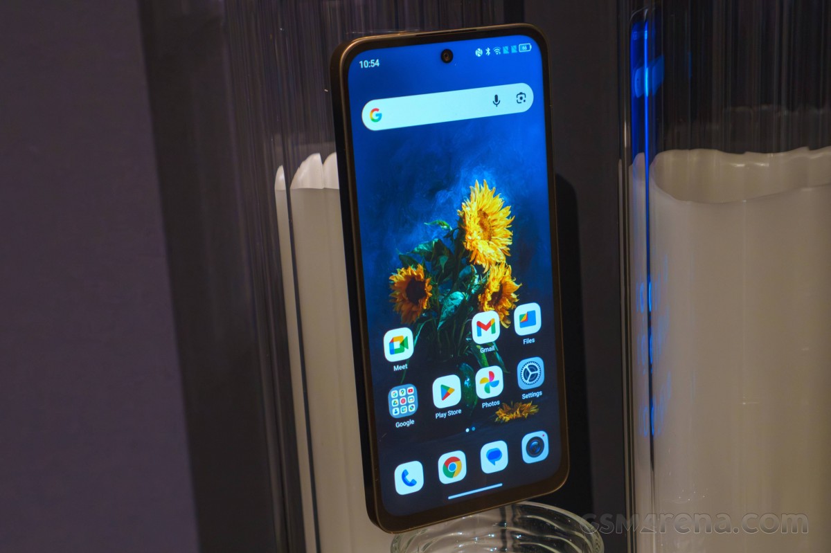 TCL NxtPaper 70 Pro hands-on