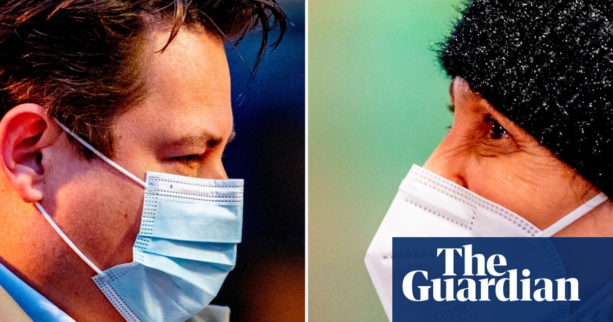 Face masks ‘inadequate’ and should be swapped for respirators, WHO advised | Global health