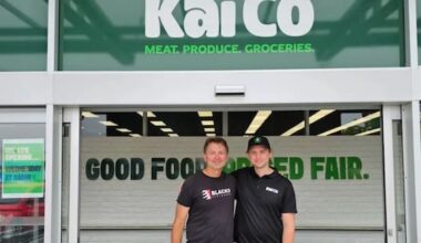 Christchurch shoppers out in droves for new alternative supermarket