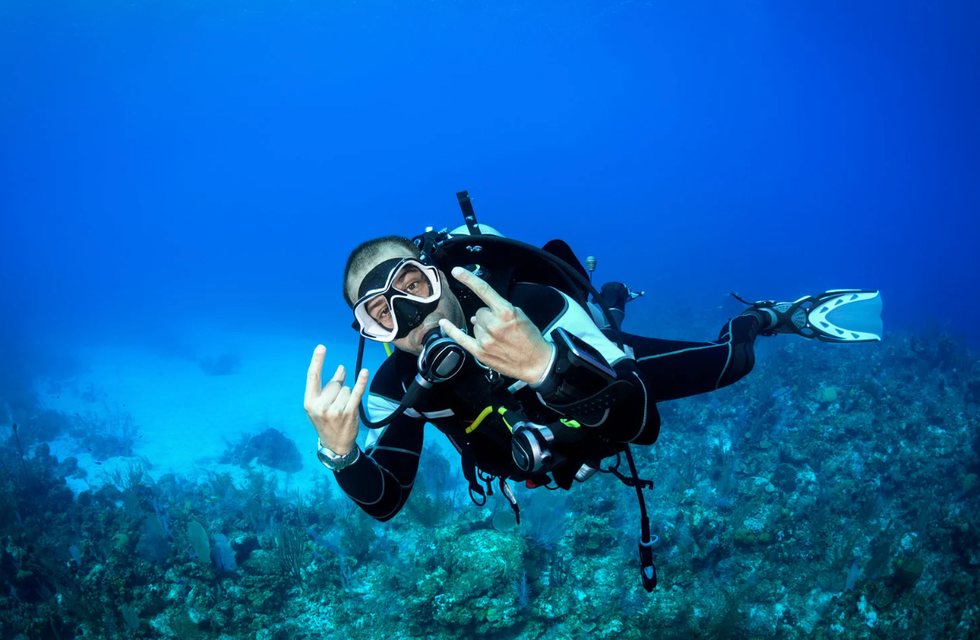 hobbies, unique hobbies, irl hobbies, meeting new people, boxing club, meet ups near me, clubs near me, making friends, ask reddit