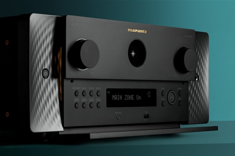 Marantz AV 30 Beauty 4