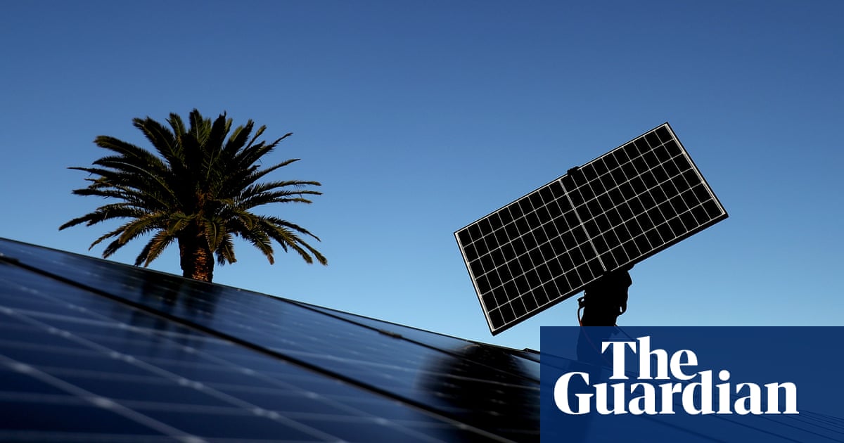 New Australian carbon credit scheme for solar and EVs accused of potentially misleading customers | Energy