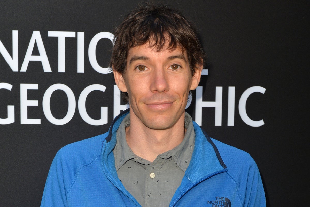 Alex Honnold says he’s being paid an ‘embarrassing amount’ for Tapei 101 climb