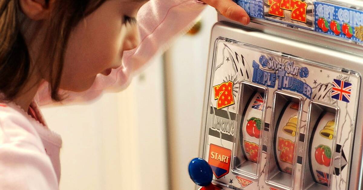 Problem gambling linked to exposure during childhood – study