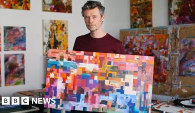 Birmingham artist to showcase oil paintings glitches in Coventry