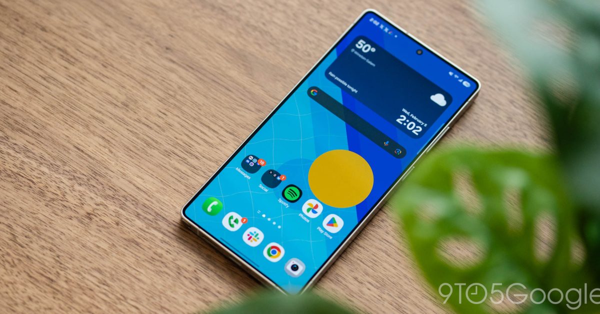 Samsung teases Galaxy S26's new 'Privacy Display' feature