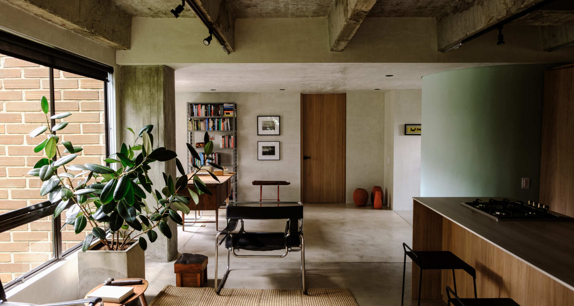 Forest Apartment / Trópico Arquitectura