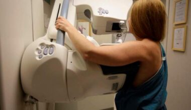 Saskatchewan lowers age eligibility for breast cancer screenings