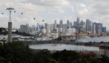 Singapore expected to keep monetary policy unchanged as growth outperforms