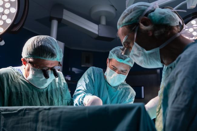 Researchers achieve the first minimally invasive coronary artery bypass