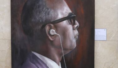 Rotunda Gallery pays tribute to nation's icons – Portraits of Honour
