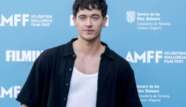 Tom Blyth Choked on Jambalaya in New Orleans While Trying to Impress His Girlfriend, Says a Waiter 'Literally Saved My Life'