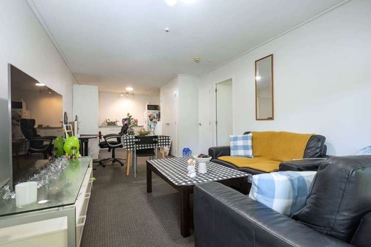 How to get on the property ladder on a budget in NZ's most expensive city: this three-bedroom home in Auckland's St Johns is perhaps the city's cheapest. Photo / Supplied