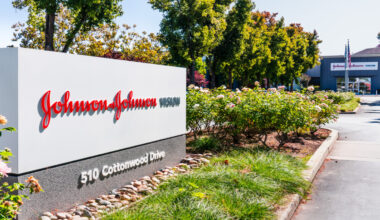 Robotic surgery fuels Johnson & Johnson dividend growth outlook