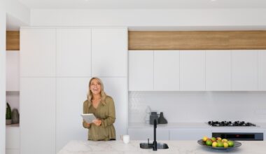 Kiwis switch on to smart homes