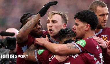 West Ham players including captain Jarrod Bowen celebrate a goal
