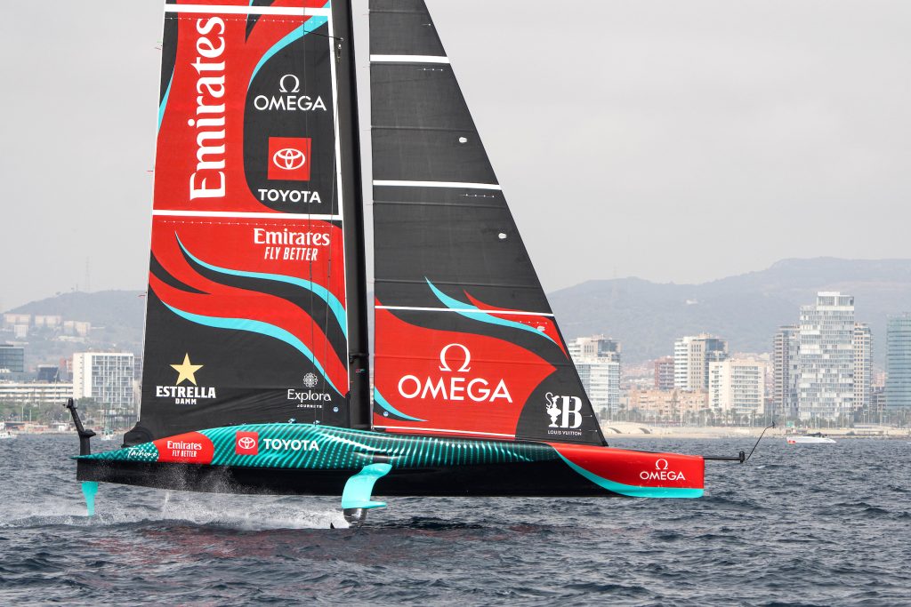 Emirates renews naming rights deal with Emirates Team New Zealand ahead of the Naples defence