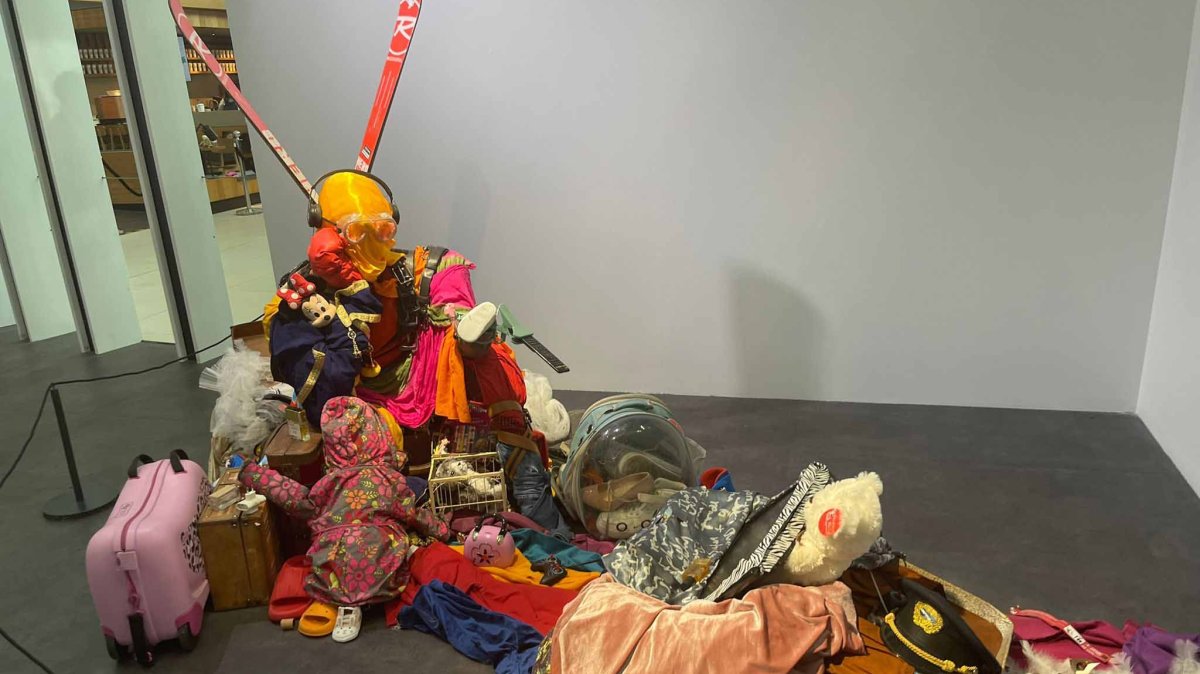 Your next stop isn’t gate, it’s 'Things' by Beyazıt Öztürk