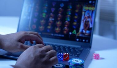 Online gambling puts children at risk of addiction: Expert