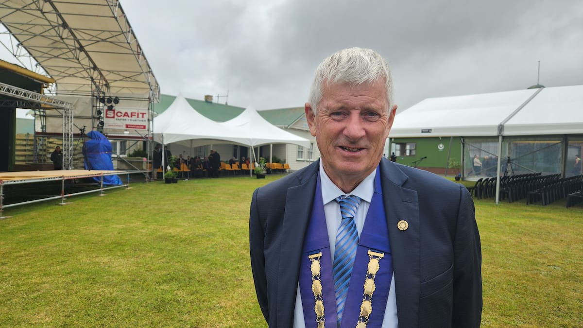 Decision-making power slipping away from councils, Rangitīkei Mayor Andy Watson tells Rātana