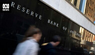 Reserve Bank deputy governor Andrew Hauser downplays easing inflation ahead of February meeting