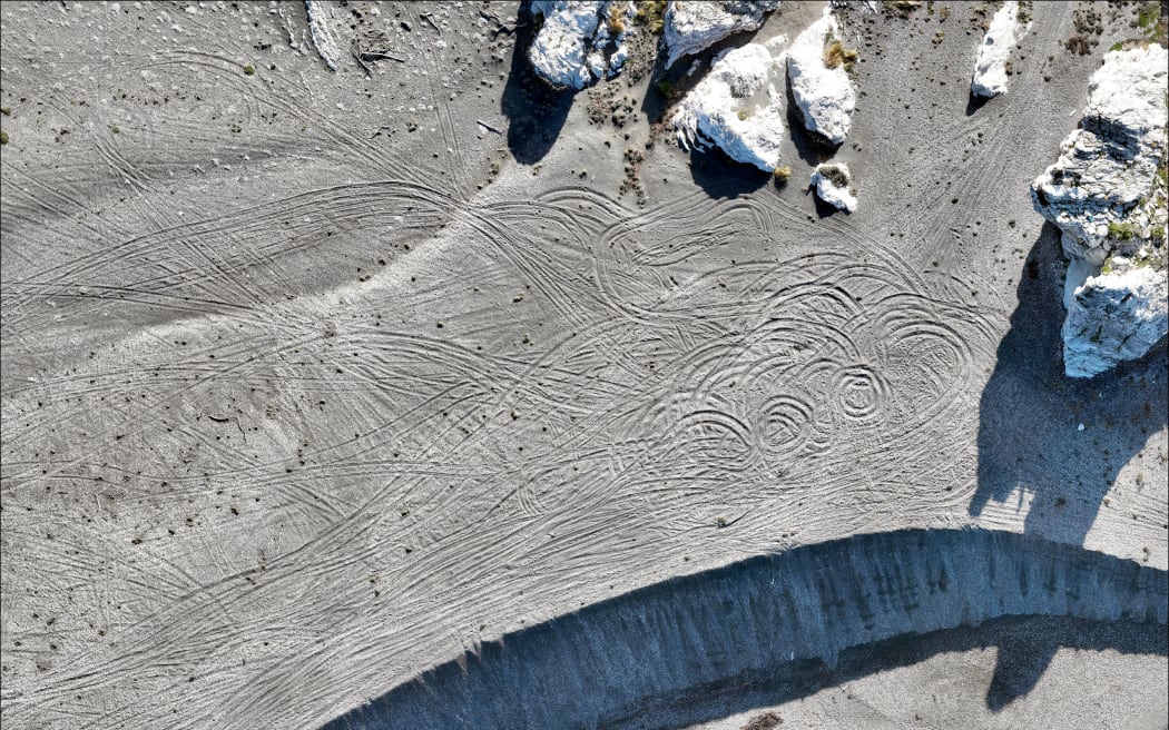 Needles on Marl beach