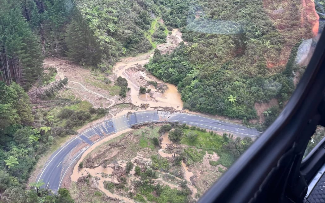 A slip blocking a road near Te Araroa.