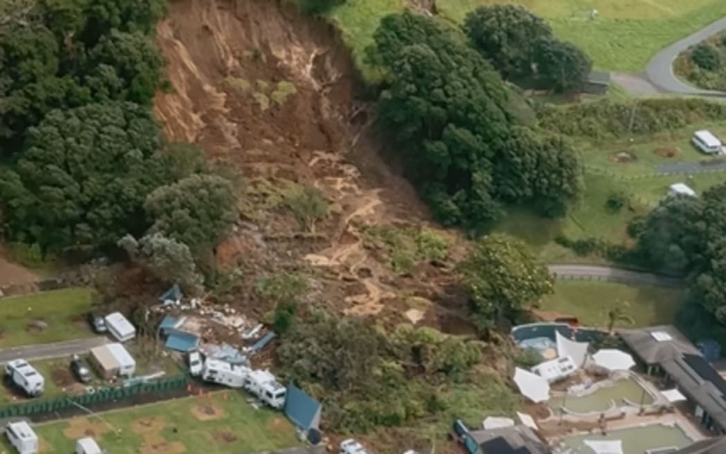 The slip at Mauao, Mount Maunganui as seen from the air. Screengrab / Amy Till