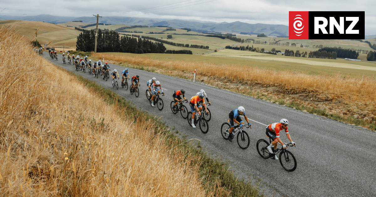 Kiwi pro Josh Burnett wins third Tour of Southland cycling title, joining ranks of tour greats