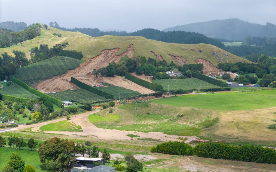 Welcome Bay Rd weather damage