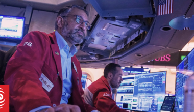 Dow tumbles more than 800 points and dollar slides over Greenland and tariff threats