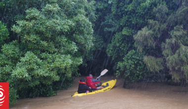Women saved from 'eye-level water' in dramatic kayak rescue