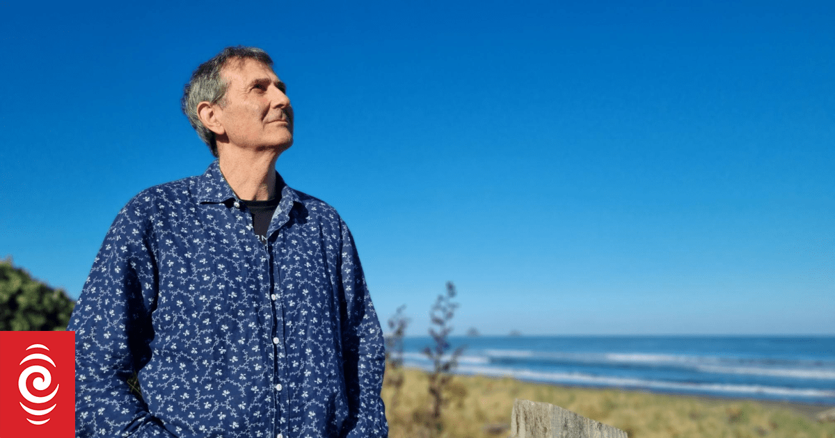 Kiwi photographer Max Alexander turns camera on 'planetary defence', space junk