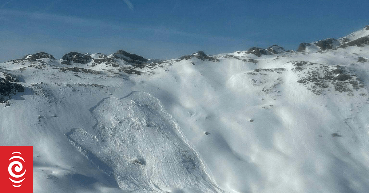 Austria avalanche kills three, bringing toll to eight