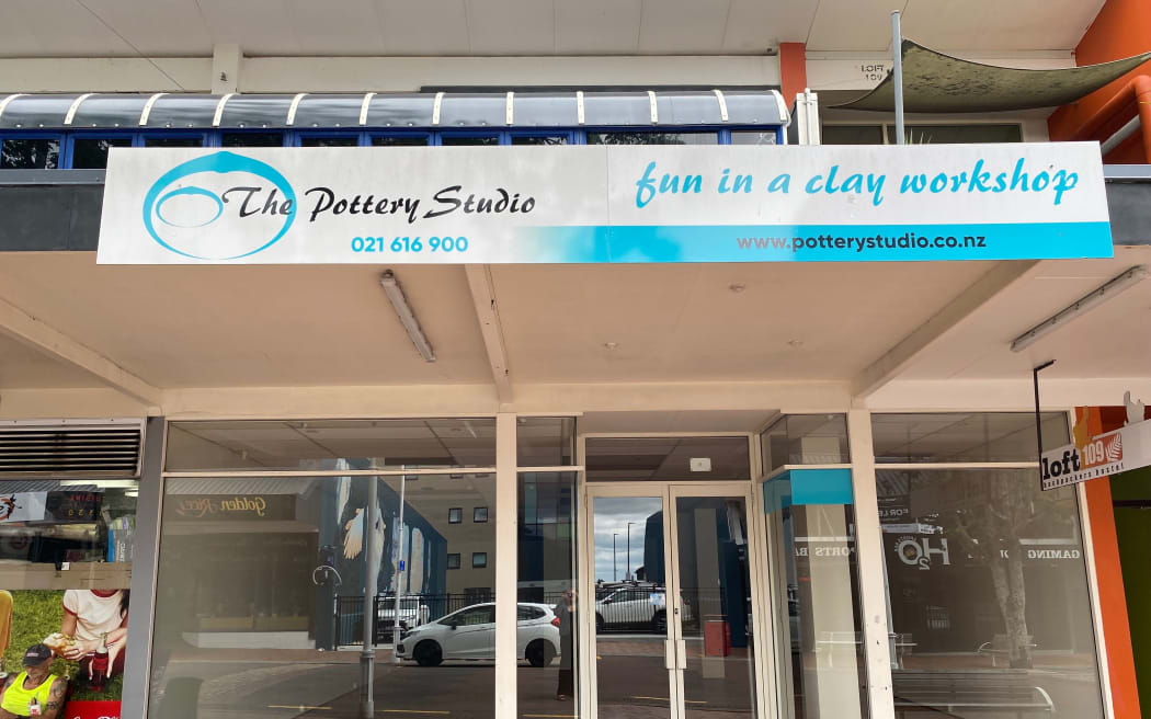 The Pottery Studio was located on Devonport Road, Tauranga.