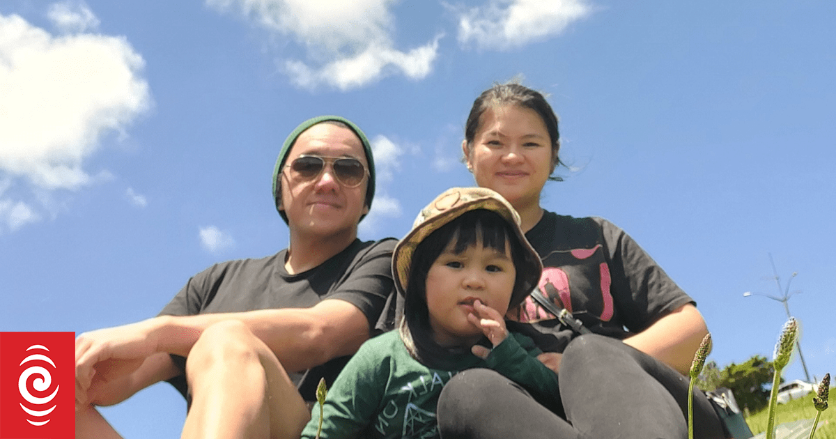 Skilled migrants on path to residency warned status may change