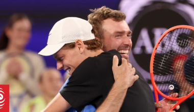 Australian Open One Point Slam winner Jordan Smith beats professional tennis players to take home $1.1m