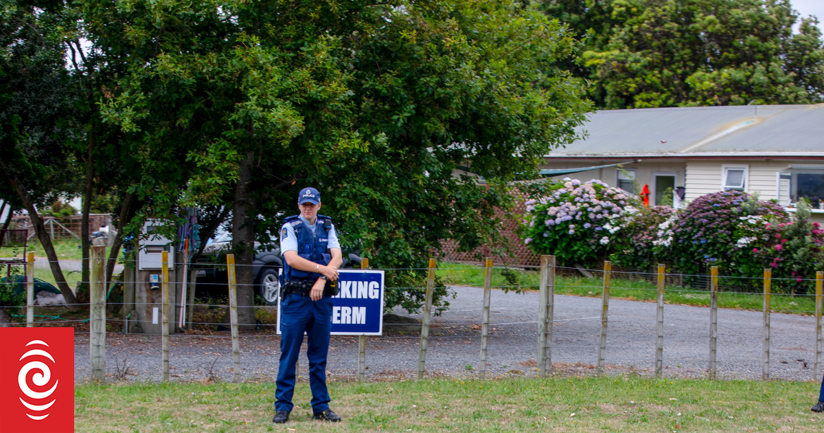 Police seized gun from family's home hours before fatal Waitārere Beach shooting