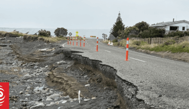 Fight to save tourist route from the sea