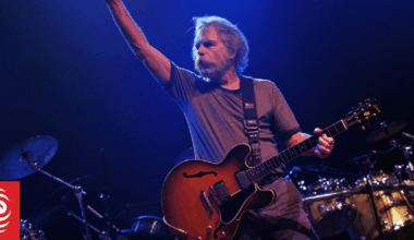 Grateful Dead co-founder and rhythm guitarist Bob Weir dead at 78
