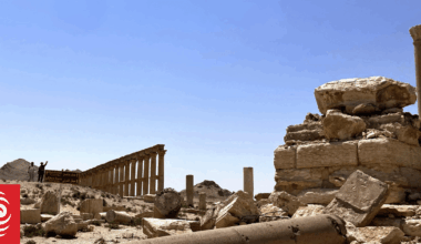 US announces 'large-scale' strikes against Islamic State in Syria