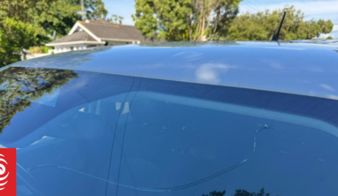 Drivers report chipped windscreens from Transmission Gully roadworks