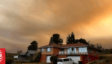 Heatwave in southern states one of the most intense on record as Queensland braces for cyclone