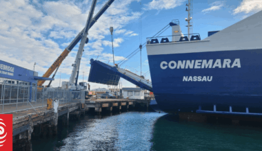 200 passengers stranded on Bluebridge ferry overnight